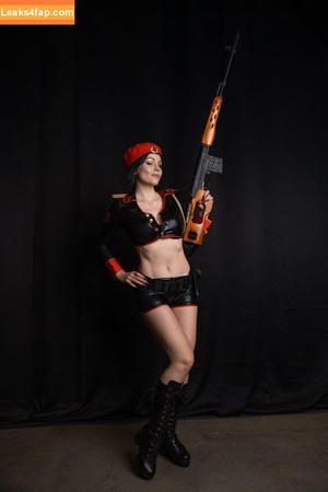 Anya Ichios photo #0534