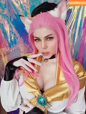 Anya Ichios photo #0606