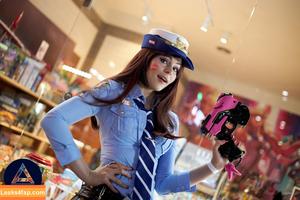 Anya Ichios photo #0665