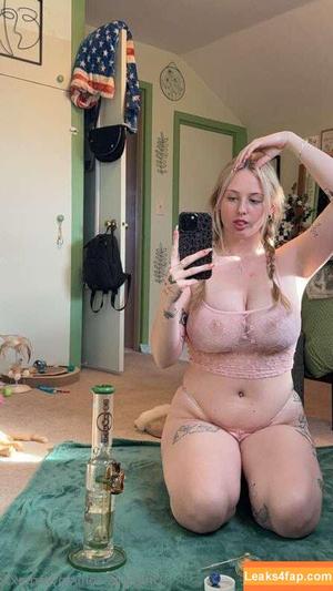 Anya Marie photo #0107