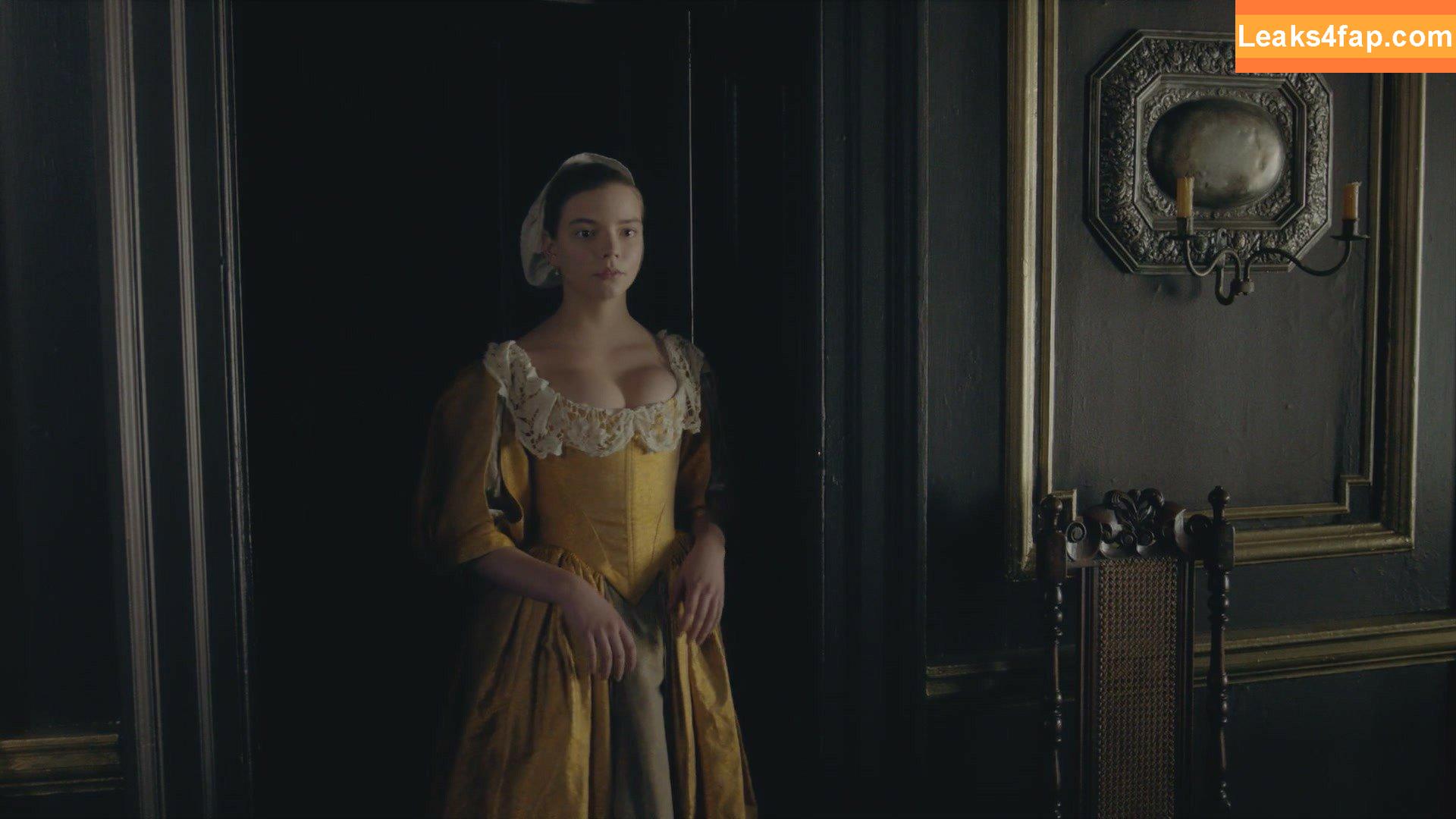 Anya Taylor-Joy / anyataylorjoy / owlicats leaked photo photo #0153