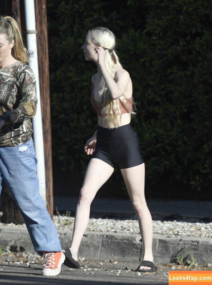 Anya Taylor-Joy / anyataylorjoy / owlicats leaked photo photo #0173