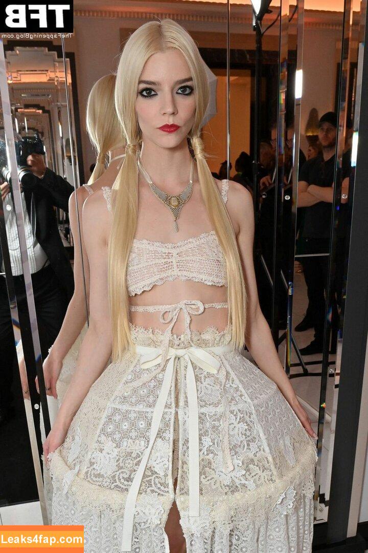 Anya Taylor-Joy / anyataylorjoy / owlicats leaked photo photo #0243