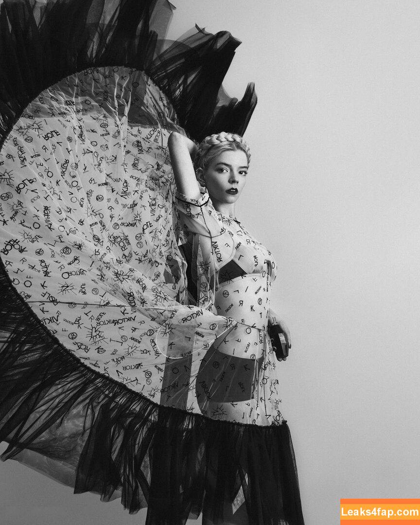Anya Taylor-Joy / anyataylorjoy / owlicats leaked photo photo #0267