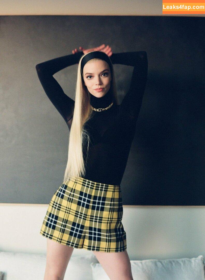 Anya Taylor-Joy / anyataylorjoy / owlicats leaked photo photo #0334