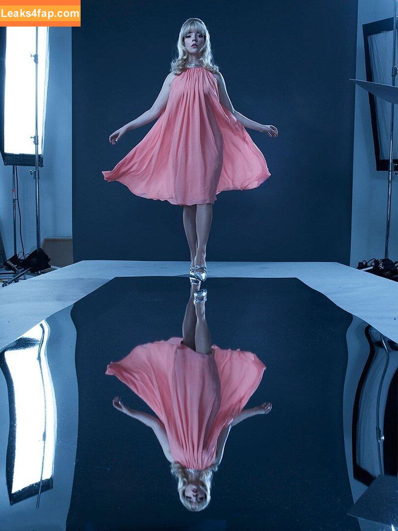 Anya Taylor-Joy / anyataylorjoy / owlicats leaked photo photo #0337