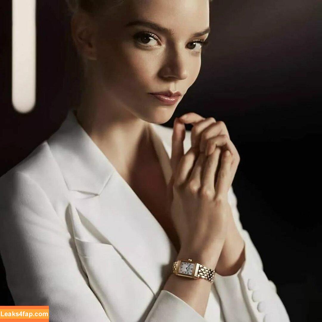 Anya Taylor-Joy / anyataylorjoy / owlicats leaked photo photo #0389