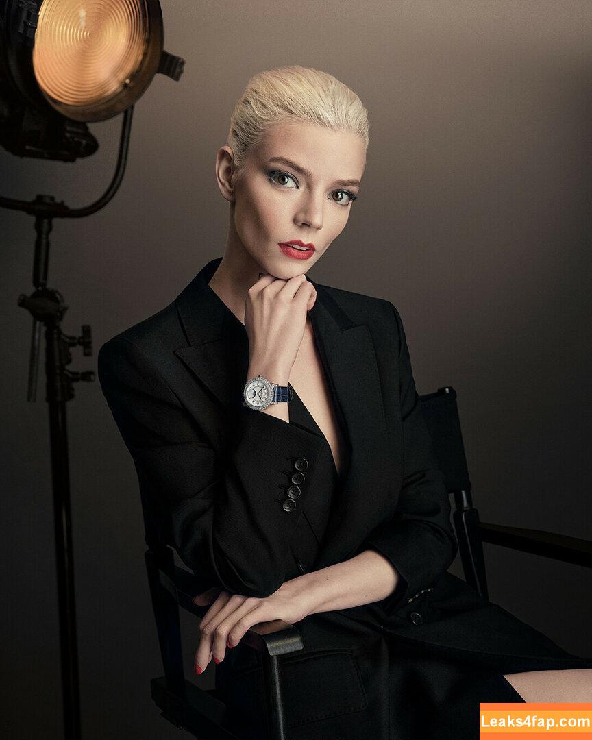 Anya Taylor-Joy / anyataylorjoy / owlicats leaked photo photo #0393