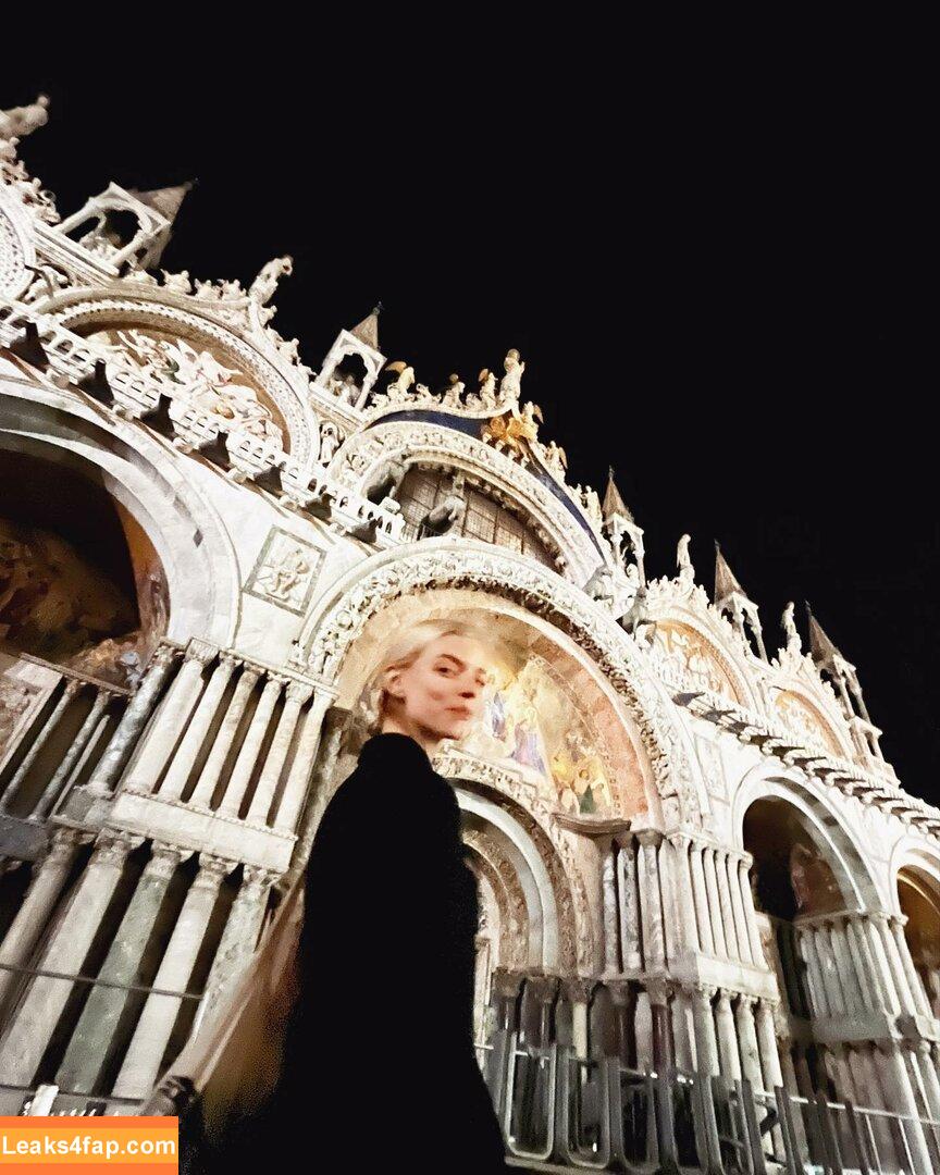 Anya Taylor-Joy / anyataylorjoy / owlicats leaked photo photo #0426