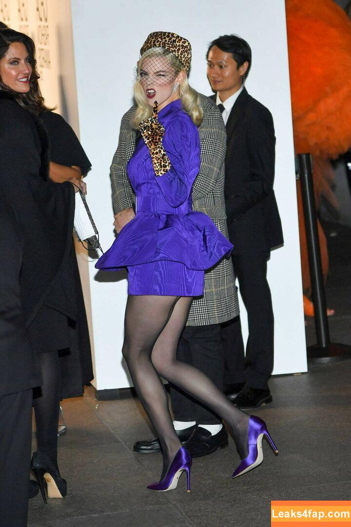 Anya Taylor-Joy / anyataylorjoy / owlicats leaked photo photo #0575