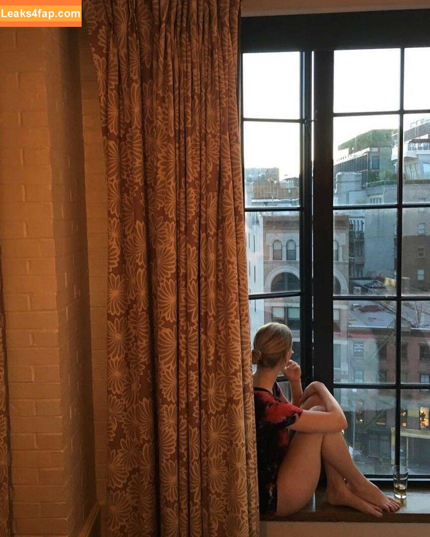 Anya Taylor-Joy / anyataylorjoy / owlicats leaked photo photo #0640