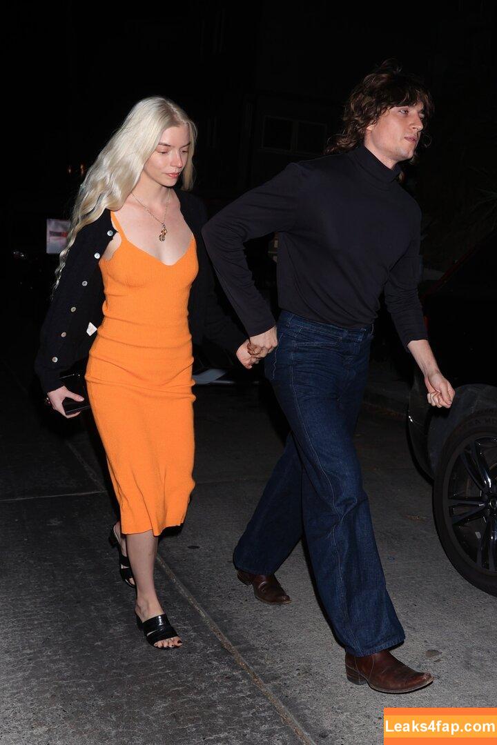 Anya Taylor-Joy / anyataylorjoy / owlicats leaked photo photo #0703