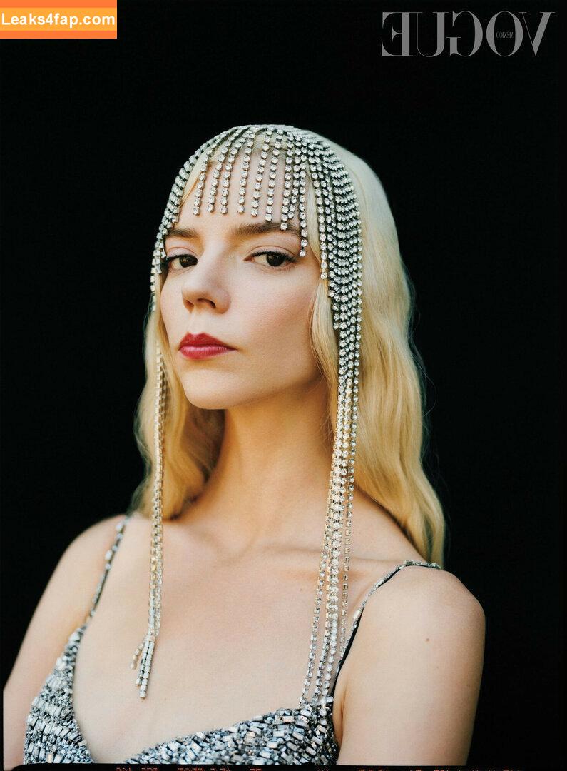 Anya Taylor-Joy / anyataylorjoy / owlicats leaked photo photo #0710