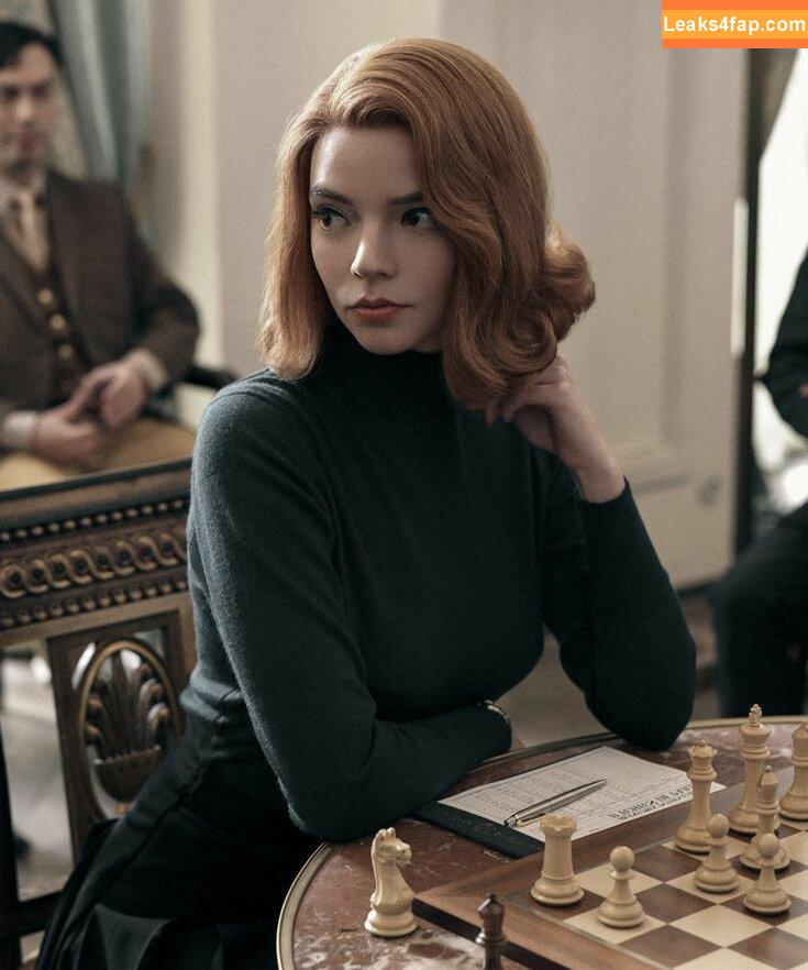 Anya Taylor-Joy / anyataylorjoy / owlicats leaked photo photo #0751