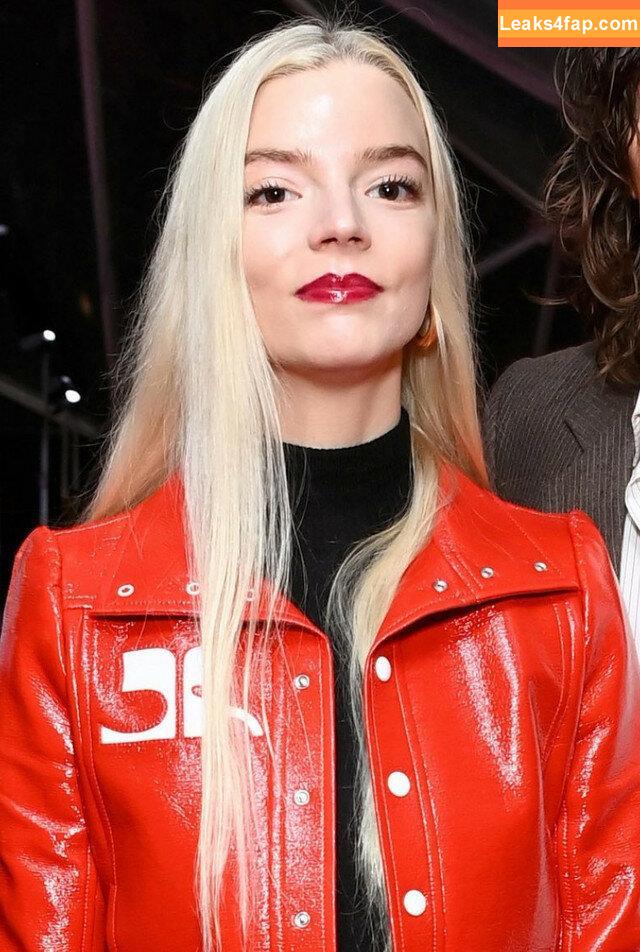 Anya Taylor-Joy / anyataylorjoy / owlicats leaked photo photo #0947