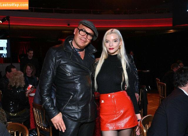 Anya Taylor-Joy / anyataylorjoy / owlicats leaked photo photo #0948