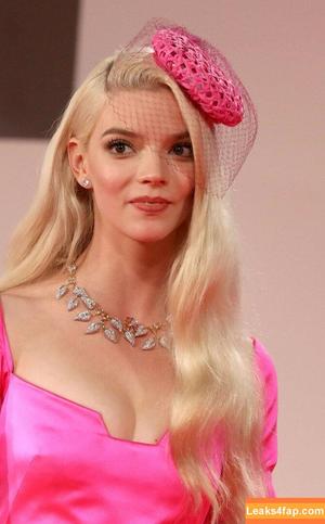 Anya Taylor-Joy photo #0058