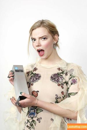 Anya Taylor-Joy photo #0094