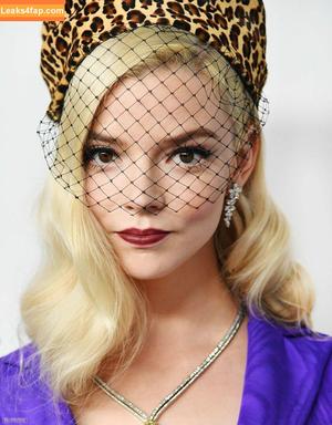 Anya Taylor-Joy photo #0106