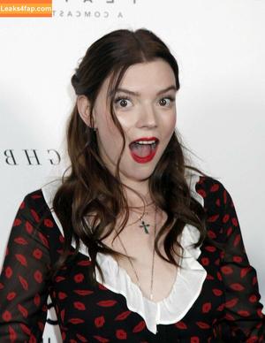 Anya Taylor-Joy photo #0128