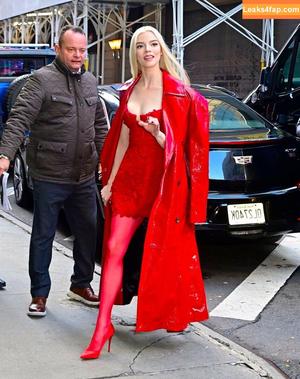 Anya Taylor-Joy photo #0229