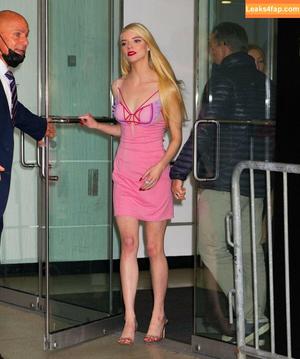 Anya Taylor-Joy photo #0235