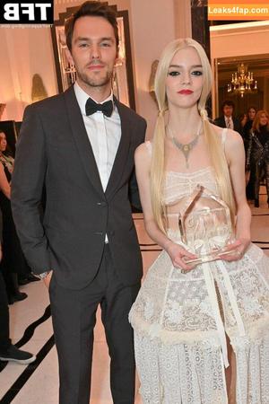 Anya Taylor-Joy photo #0246