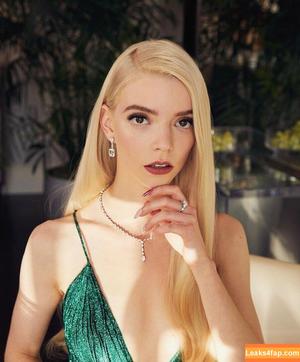 Anya Taylor-Joy photo #0257