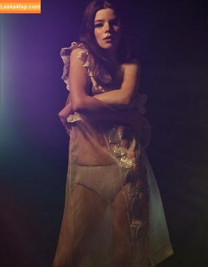 Anya Taylor-Joy photo #0269