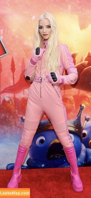 Anya Taylor-Joy photo #0364