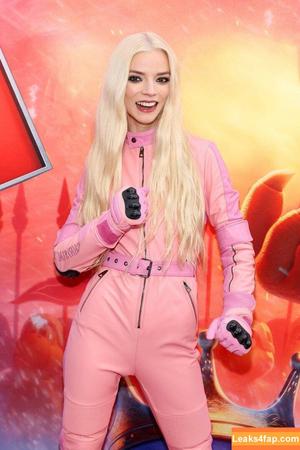 Anya Taylor-Joy photo #0367