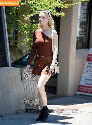 Anya Taylor-Joy photo #0434