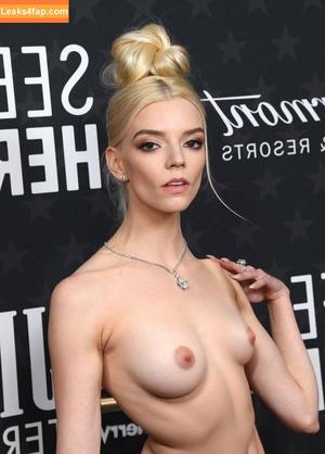 Anya Taylor-Joy photo #0608