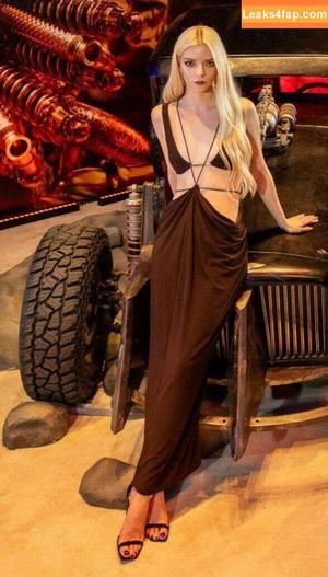 Anya Taylor-Joy photo #0763