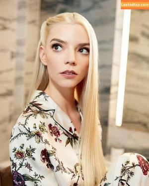 Anya Taylor-Joy photo #0855