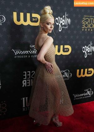 Anya Taylor-Joy photo #0860