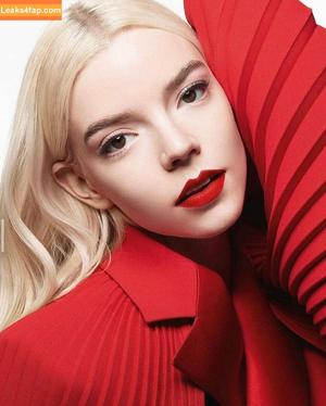 Anya Taylor-Joy photo #0877