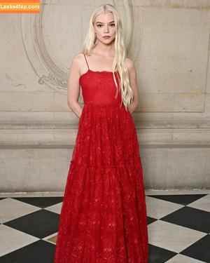 Anya Taylor-Joy photo #0919