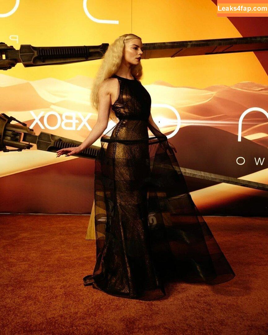 Anya Taylor-Joy / anyataylorjoy / owlicats leaked photo photo #1038