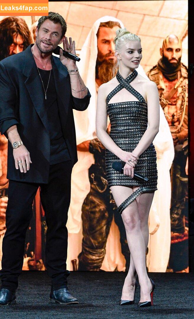 Anya Taylor-Joy / anyataylorjoy / owlicats leaked photo photo #1123