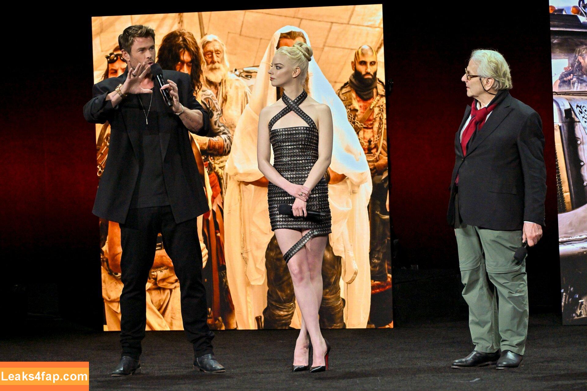 Anya Taylor-Joy / anyataylorjoy / owlicats leaked photo photo #1128