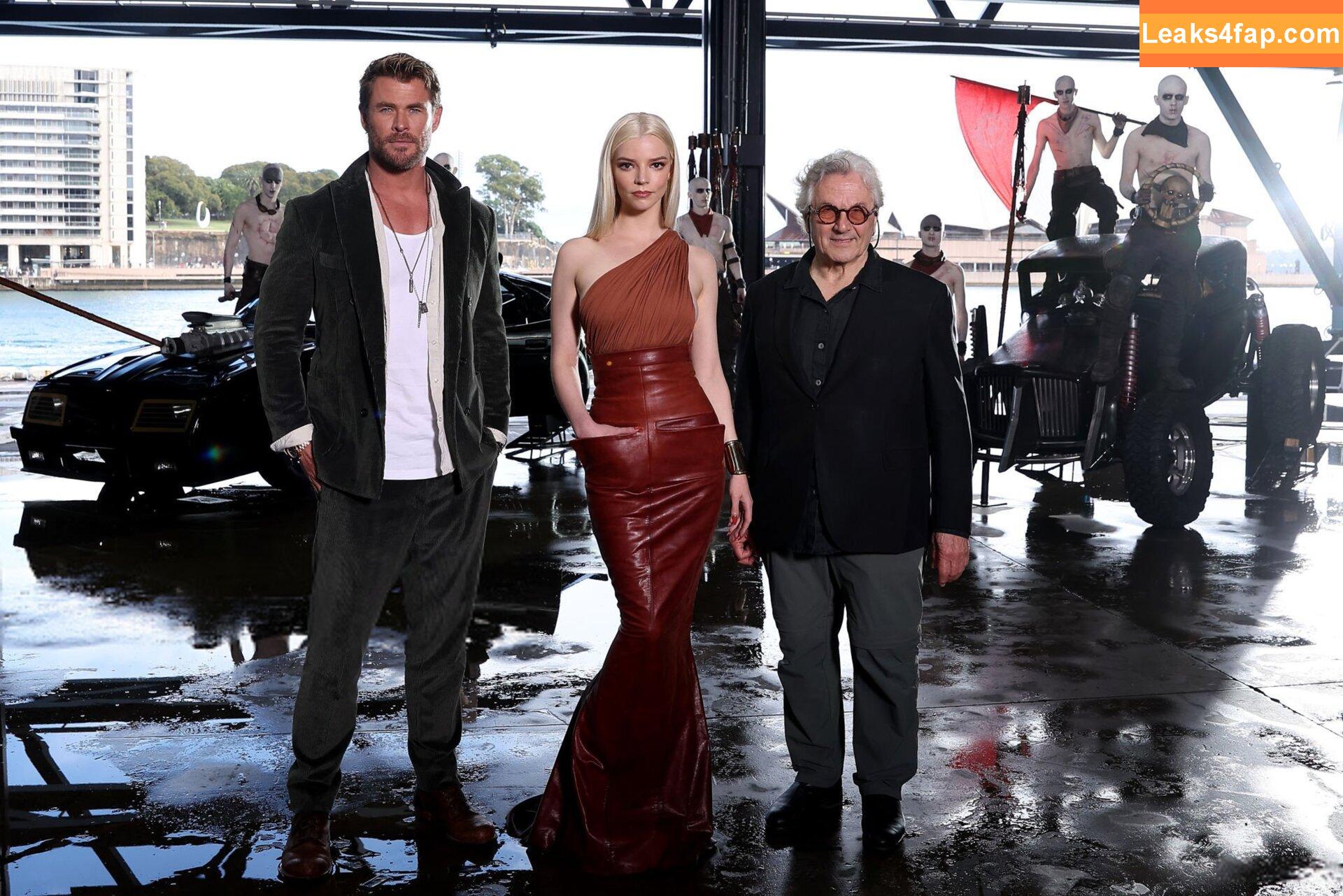 Anya Taylor-Joy / anyataylorjoy / owlicats leaked photo photo #1266