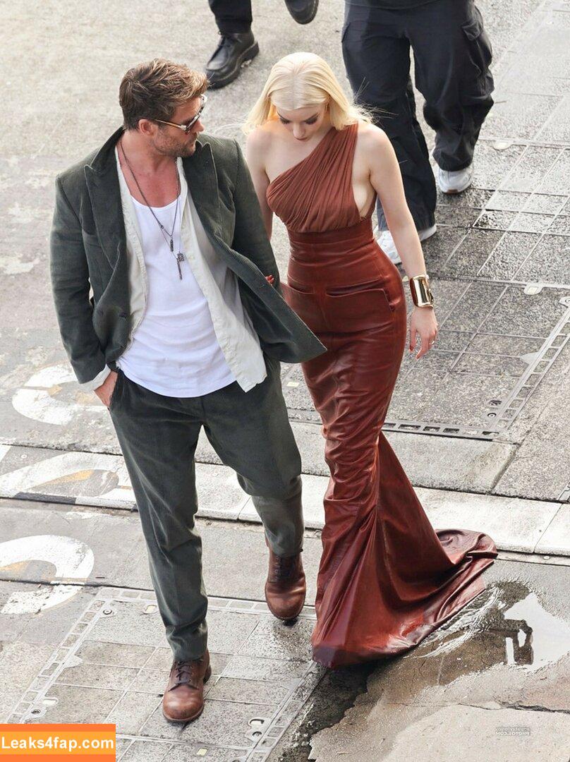 Anya Taylor-Joy / anyataylorjoy / owlicats leaked photo photo #1269