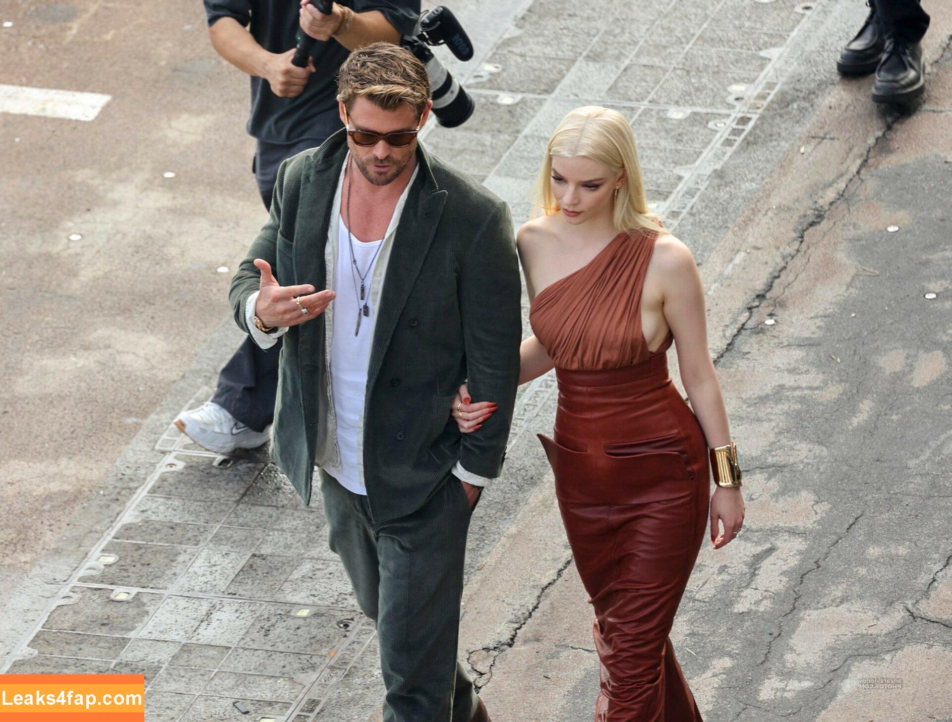 Anya Taylor-Joy / anyataylorjoy / owlicats leaked photo photo #1274