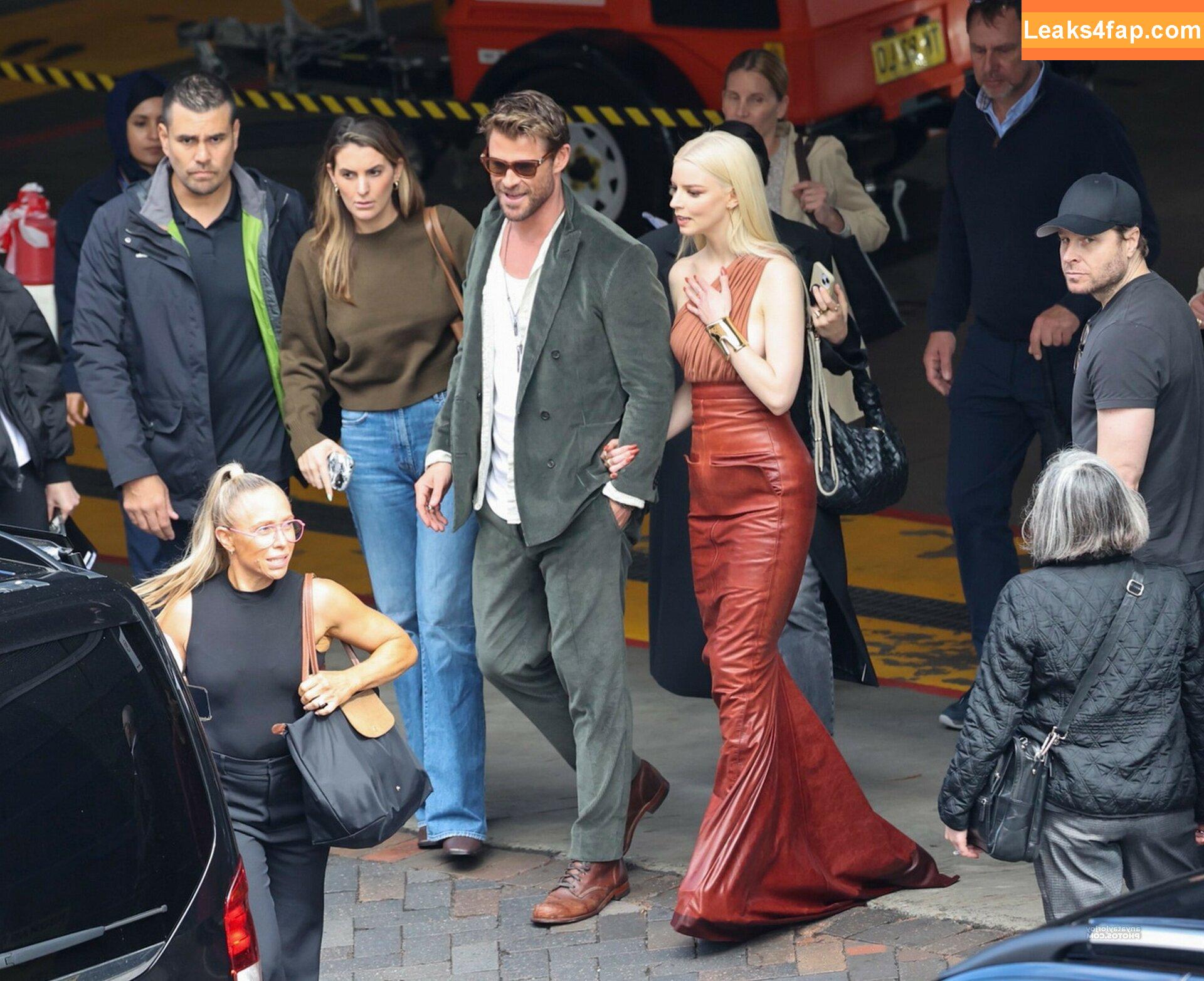 Anya Taylor-Joy / anyataylorjoy / owlicats leaked photo photo #1284