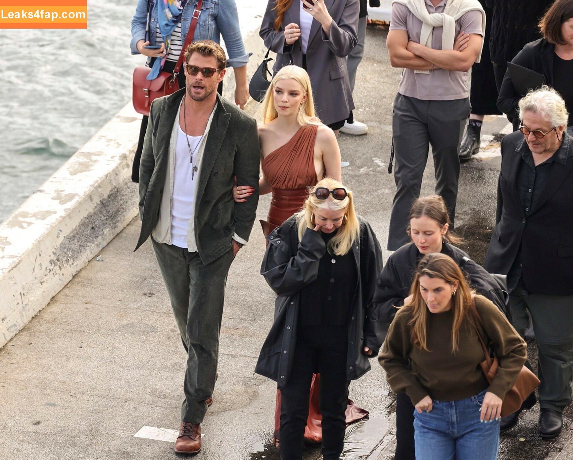 Anya Taylor-Joy / anyataylorjoy / owlicats leaked photo photo #1293