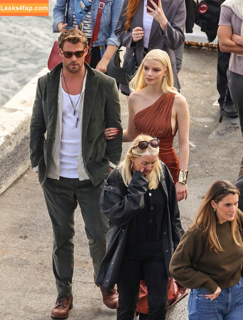 Anya Taylor-Joy / anyataylorjoy / owlicats leaked photo photo #1294