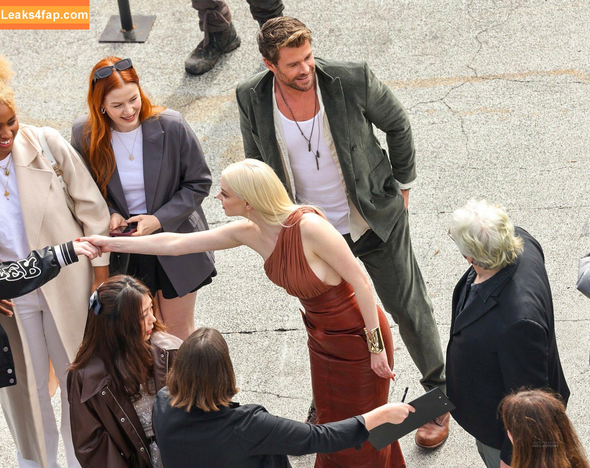 Anya Taylor-Joy / anyataylorjoy / owlicats leaked photo photo #1302