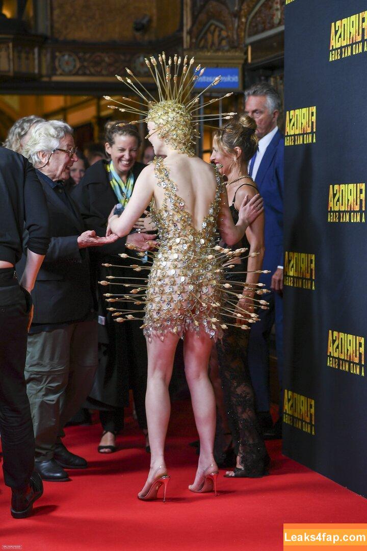 Anya Taylor-Joy / anyataylorjoy / owlicats leaked photo photo #1340