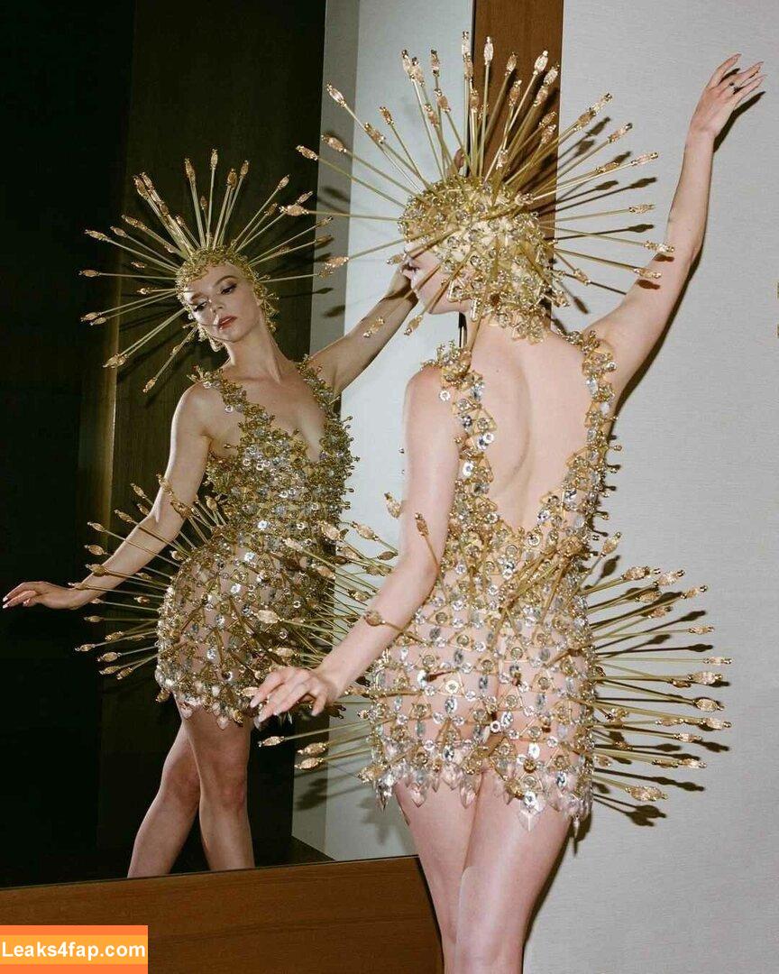 Anya Taylor-Joy / anyataylorjoy / owlicats leaked photo photo #1342